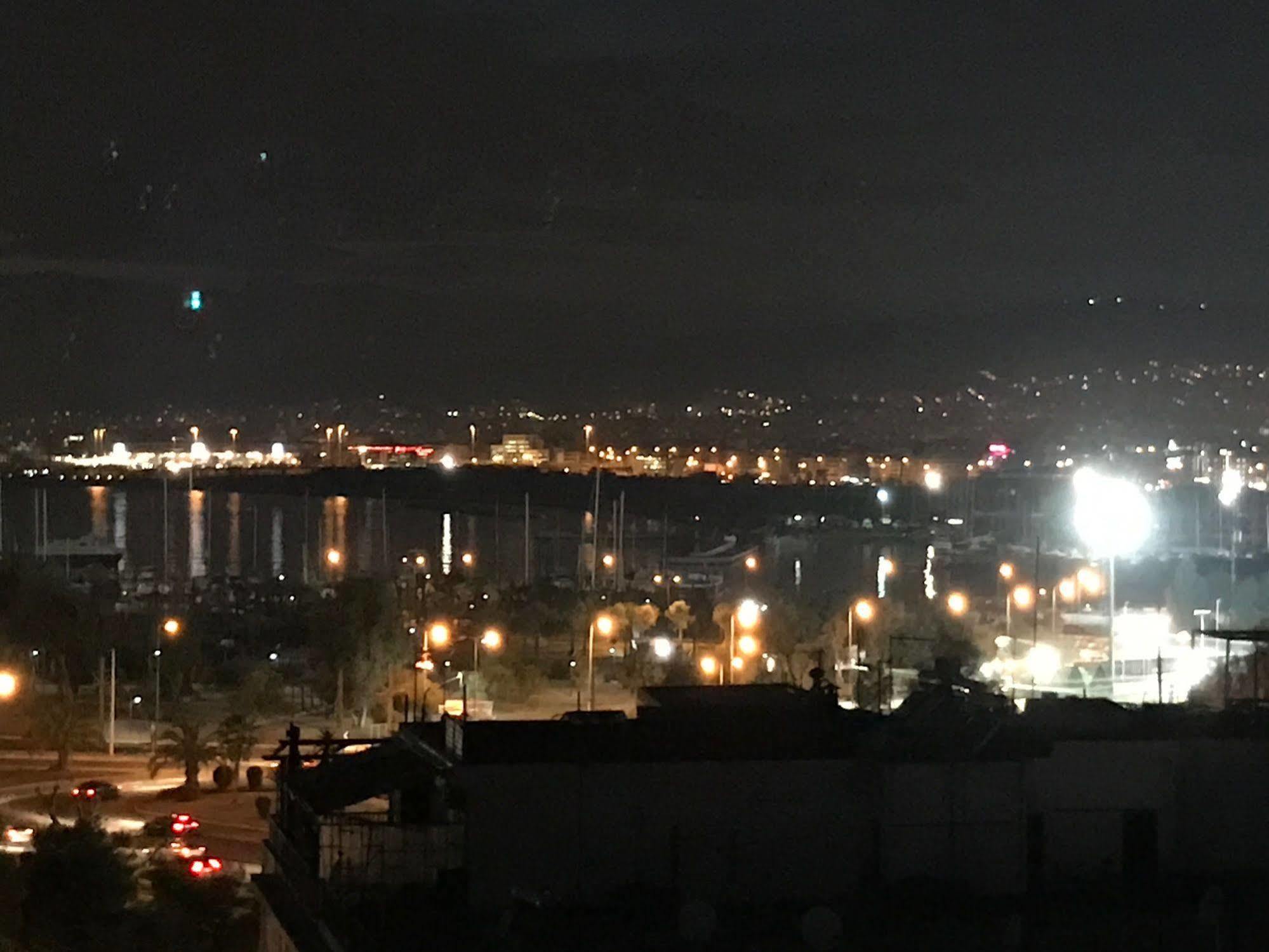 Arma Faliro Apartments Атина Екстериор снимка